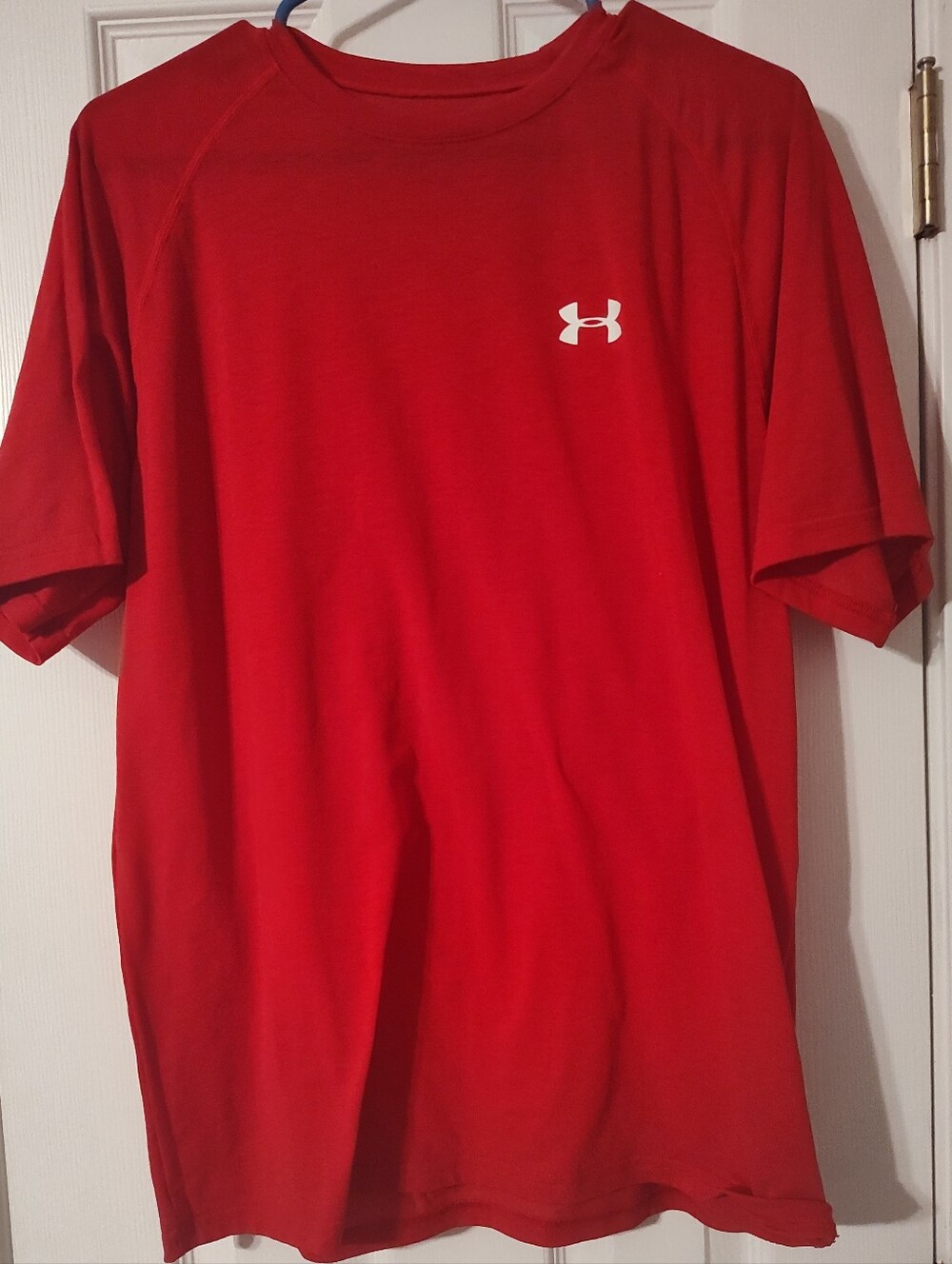 Under Armour Men’s Red Short-Sleeve Performance Tee with White Logo